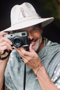 Vincent van den Berg holding his Leica M240